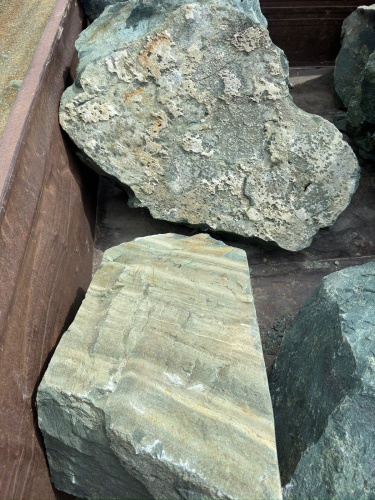 Ландшафтные глыбы зелёные 200-500 килограмм купить в Костроме