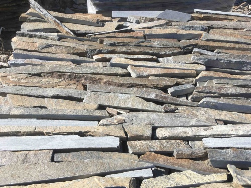 Горбушка златолит мультиколор для облицовки купить в Костроме