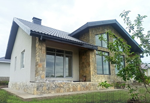 Плитняк златолит Уральский  для фасада купить в Костроме