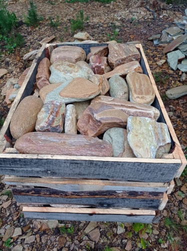 Златолит жёлтый, жёлто-зелёный глыбки и валуны для ланшафтного дизайна купить в Костроме