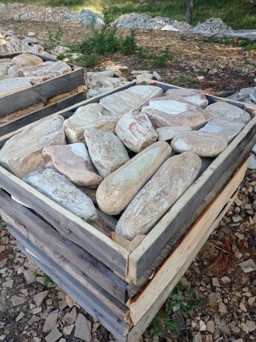 Златолит жёлтый, жёлто-зелёный глыбки и валуны для ланшафтного дизайна купить в Костроме